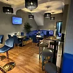 Hotel Neon